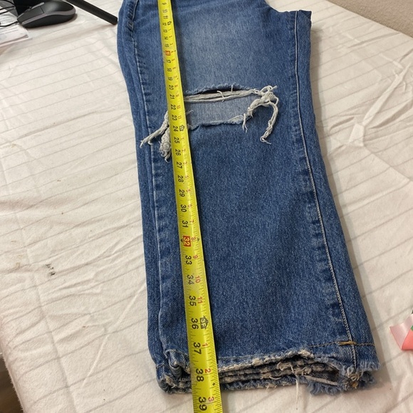 GOOD AMERICAN Good Vintage High Rise Straight Leg Jeans Indigo043 Distressed 15 - Picture 10 of 13